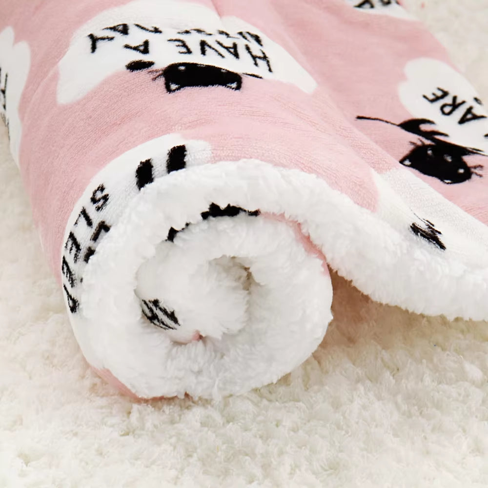 Fleece Cat Bed Mat Pet Bed Mat New Pet Soft Dog Cat Blanket Winter Foldable Pet Cushion Soft Warm Sleep Mat Cat Supplies