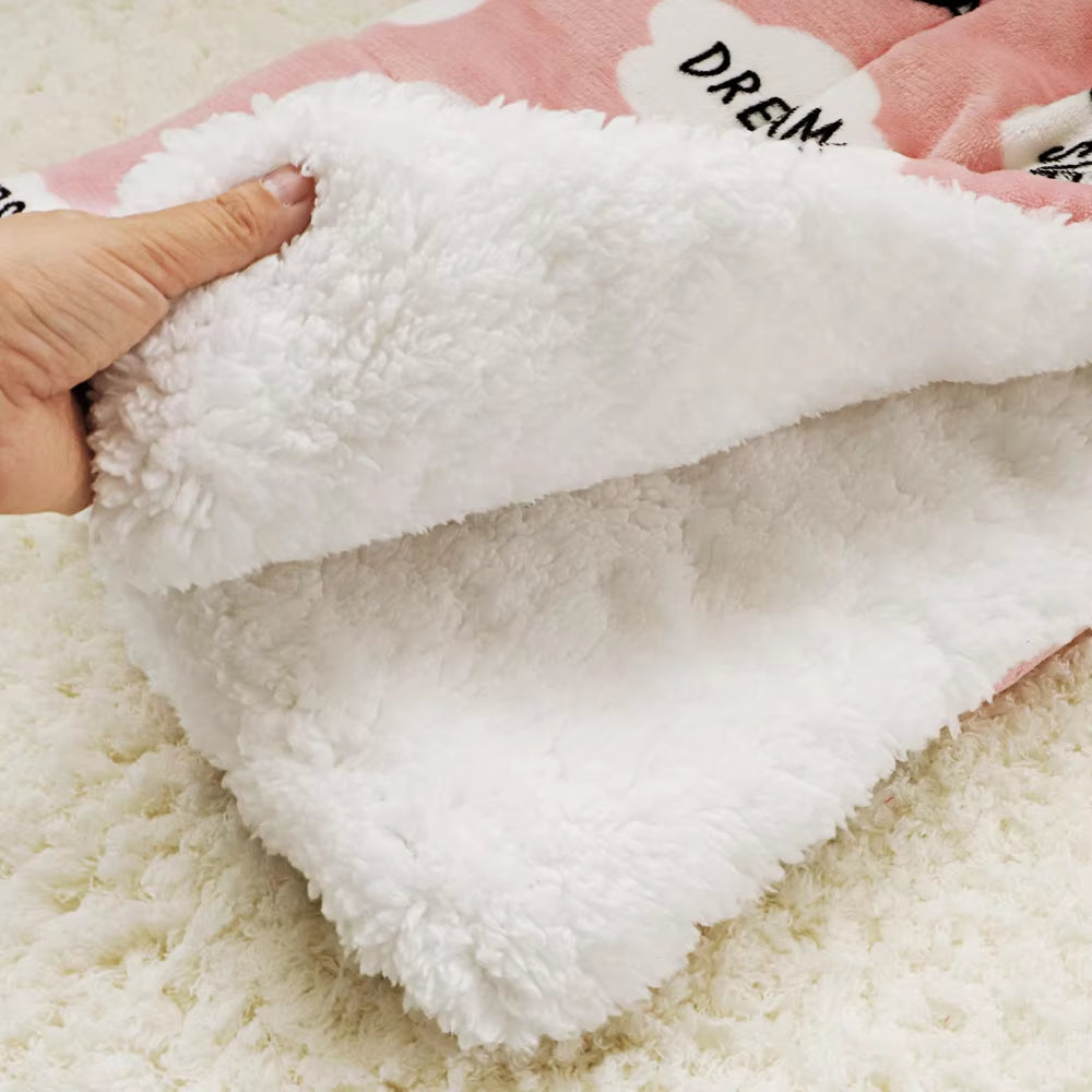 Fleece Cat Bed Mat Pet Bed Mat New Pet Soft Dog Cat Blanket Winter Foldable Pet Cushion Soft Warm Sleep Mat Cat Supplies